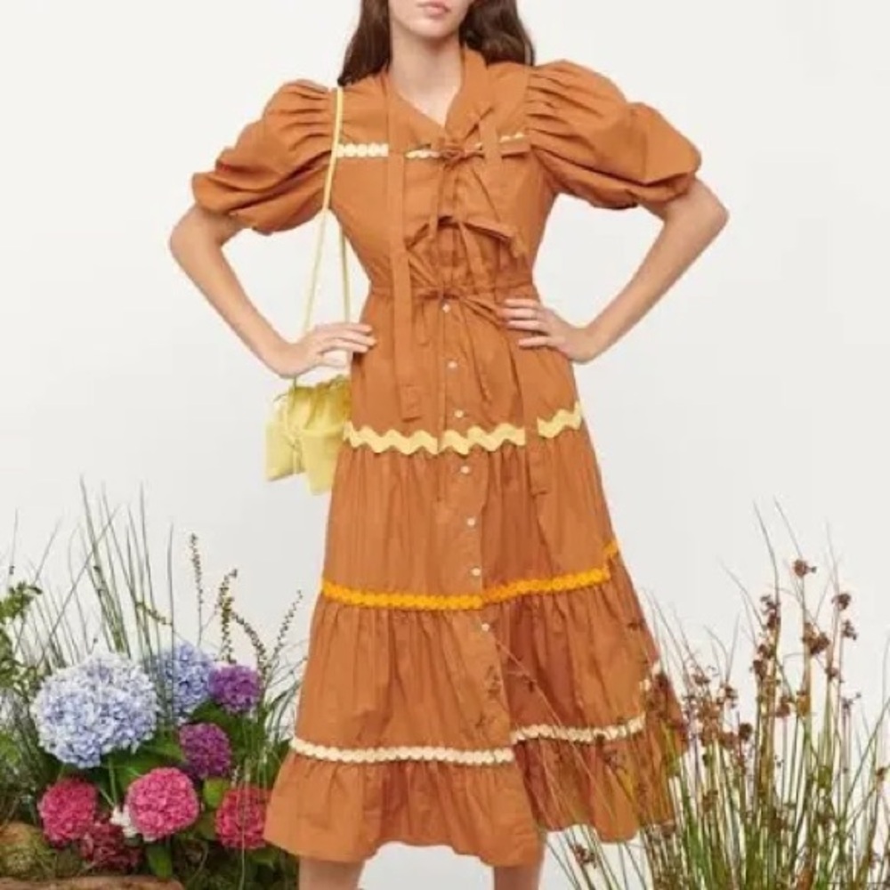 NEW CeliaB Tyra Midi Dress